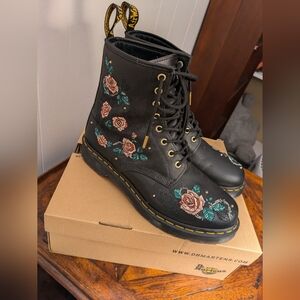 Dr. Martens Rose & Wire Floral Embroidered Leather Boots US Women's 11, Men's 10